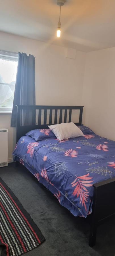 Very Nice Two Bedroom Apartment In Лондон Экстерьер фото